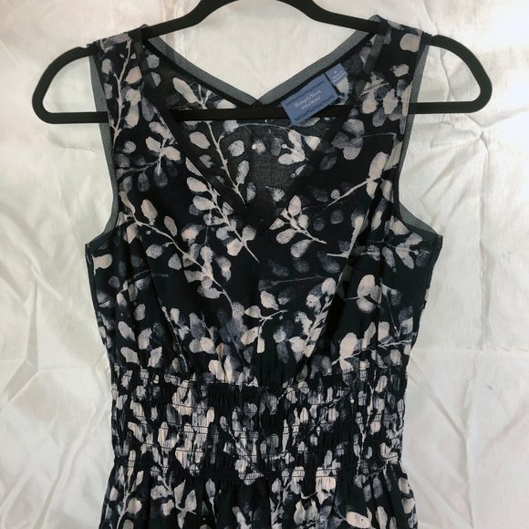 Simply Vera Navy/White Floral Dress Size SM - Picture 2 of 6